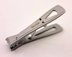 791 MAGNUM kleštičky na tvrdé nehty  8.5 см